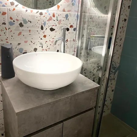 Apartmán Ivy, 4 Minutes From The Sea *