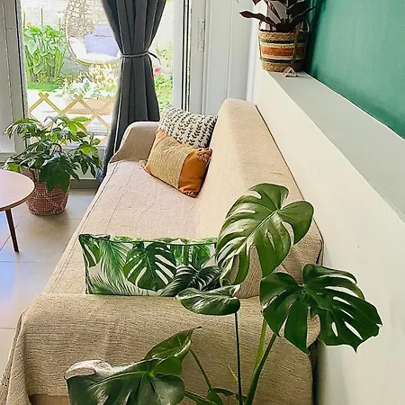 アパート Ivy, 4 Minutes From The Sea