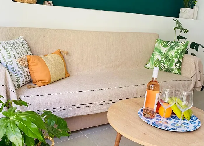 아파트 Ivy, 4 Minutes From The Sea