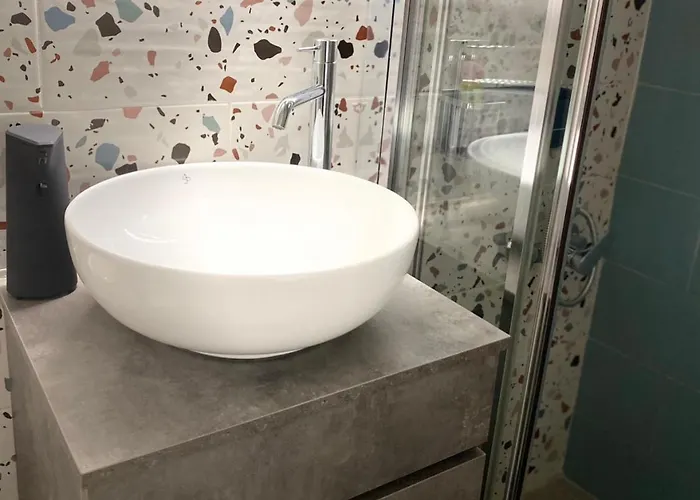 아파트 Ivy, 4 Minutes From The Sea *