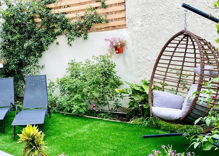 Ivy, 4 Minutes From The Sea La Canea