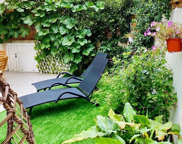 Ivy, 4 Minutes From The Sea Apartamento